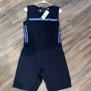 Black singlet for weightlifting. Never been worn